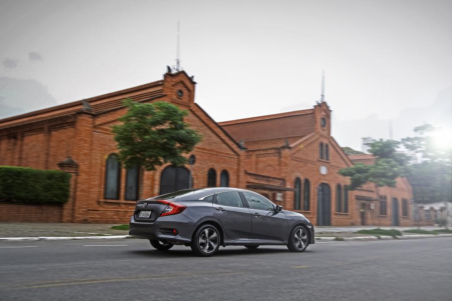  Honda Civic EX Sedan (FC) 2016 года  (LA) (фото 7 из 20)